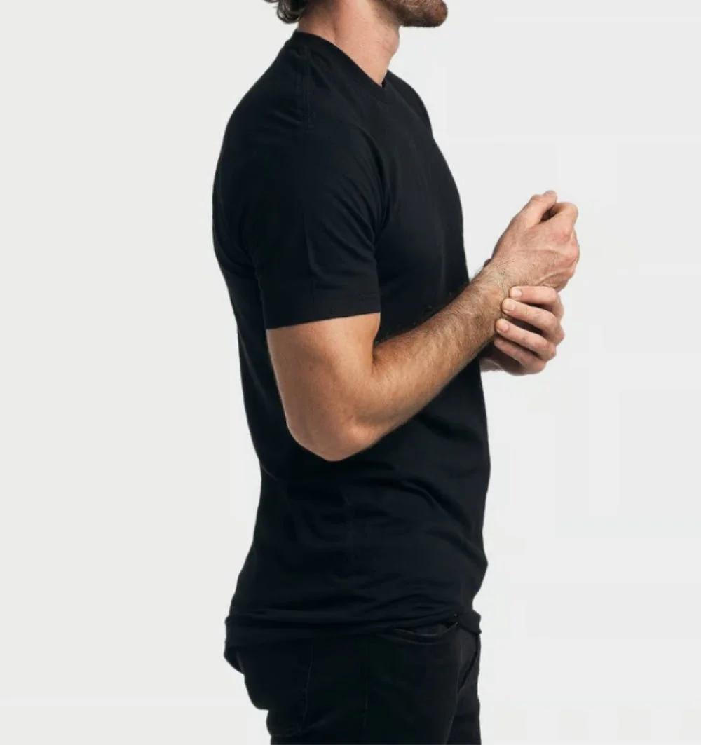 Le T-shirt Noir